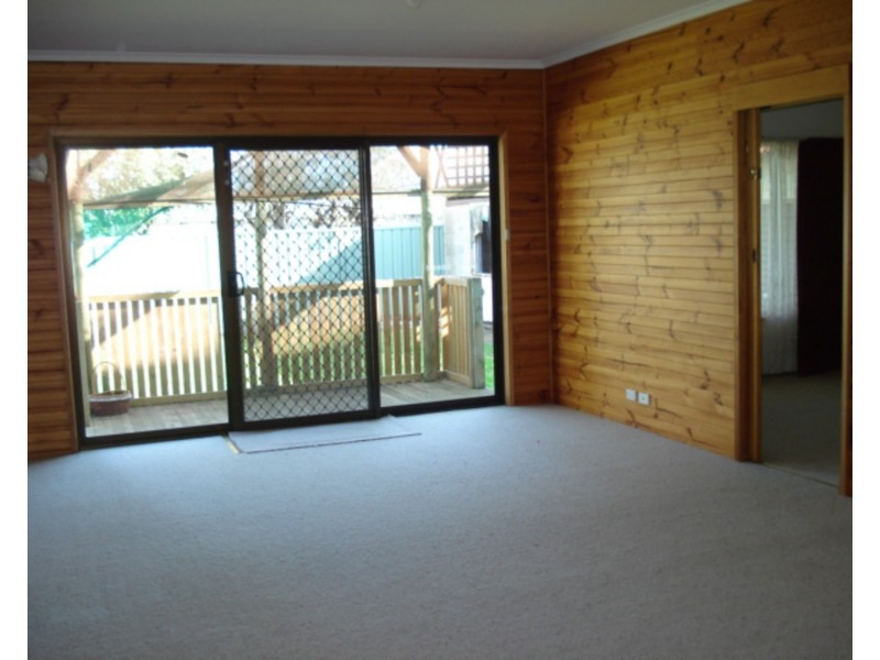 180 Stradbroke Avenue, Swan Hill VIC 3585
