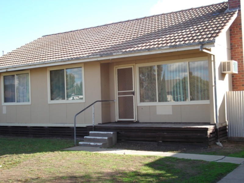54 Thurla Street, Swan Hill VIC 3585