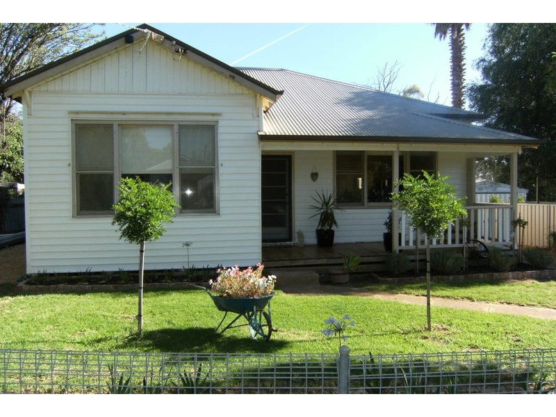 1 Bath Street, Swan Hill VIC 3585