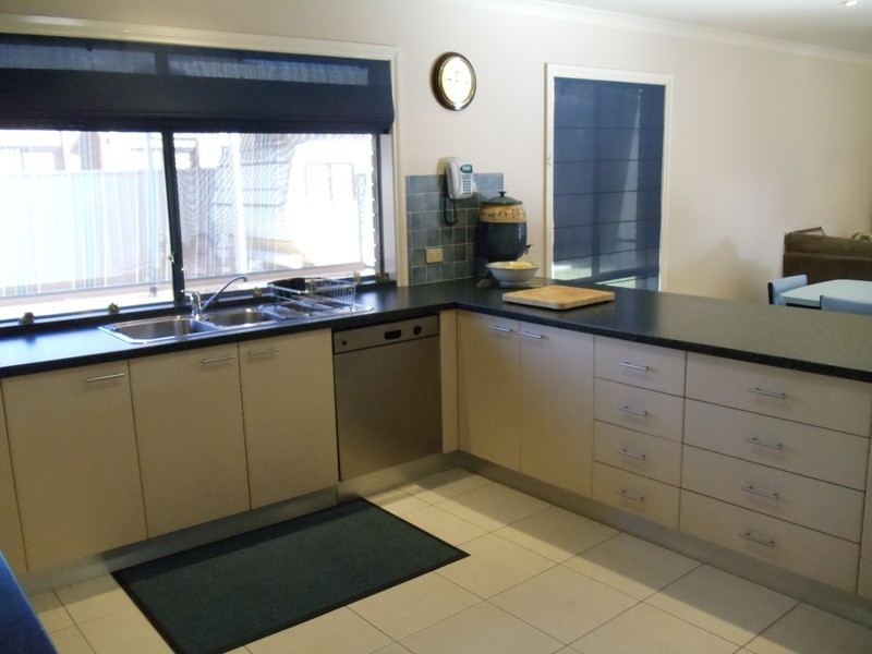 9 Cutri Drive, Swan Hill VIC 3585