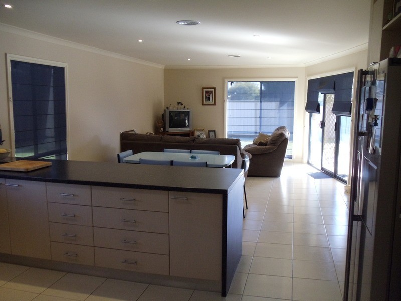 9 Cutri Drive, Swan Hill VIC 3585