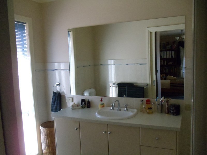 9 Cutri Drive, Swan Hill VIC 3585