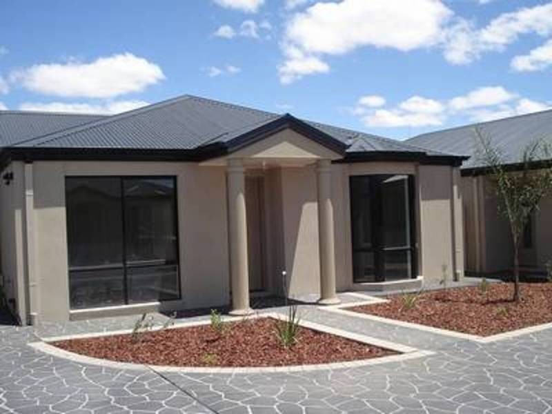 2/8 Betts Court, Swan Hill VIC 3585