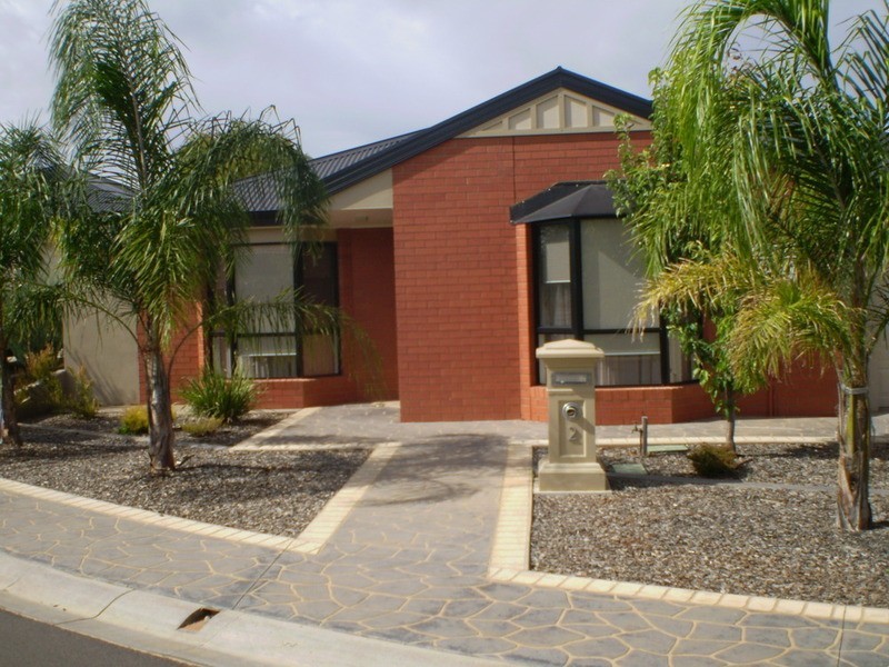 2 Betts Court, Swan Hill VIC 3585