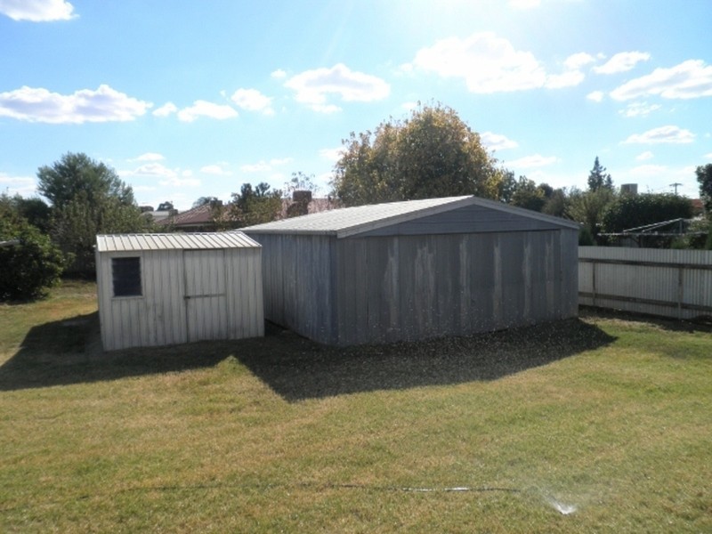 24 Dunstone Street, Swan Hill VIC 3585