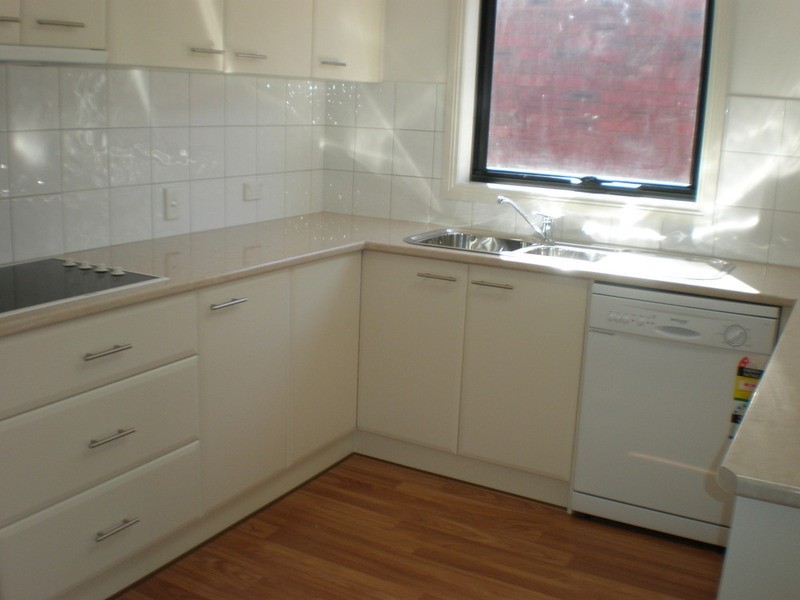 2/9 Betts Court, Swan Hill VIC 3585