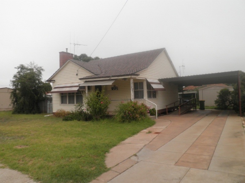 45 Rutherford Street, Swan Hill VIC 3585