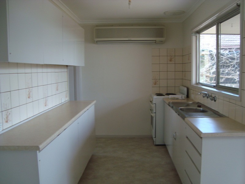 36 Harrison Crescent, Swan Hill VIC 3585