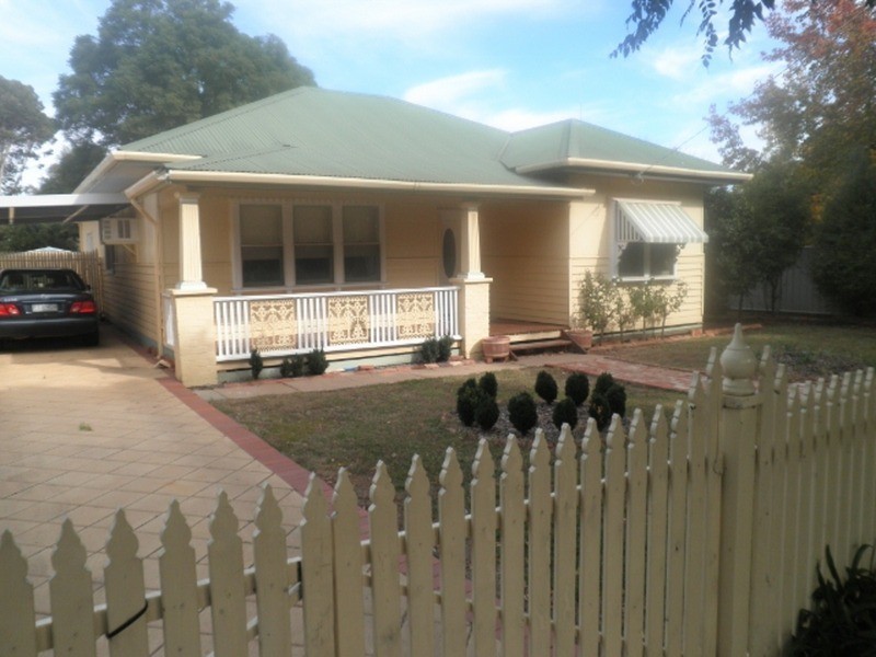 13 Connell Street, Swan Hill VIC 3585