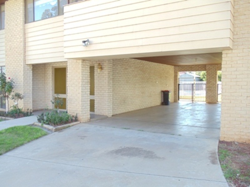 30 Gray Street, Swan Hill VIC 3585