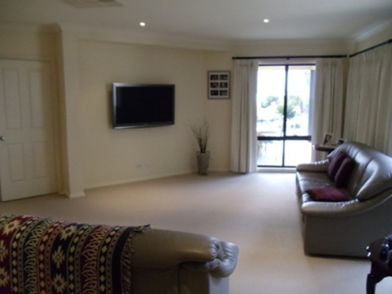 5 Inverell Court, Lake Boga VIC 3584