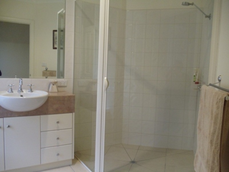 5 Inverell Court, Lake Boga VIC 3584