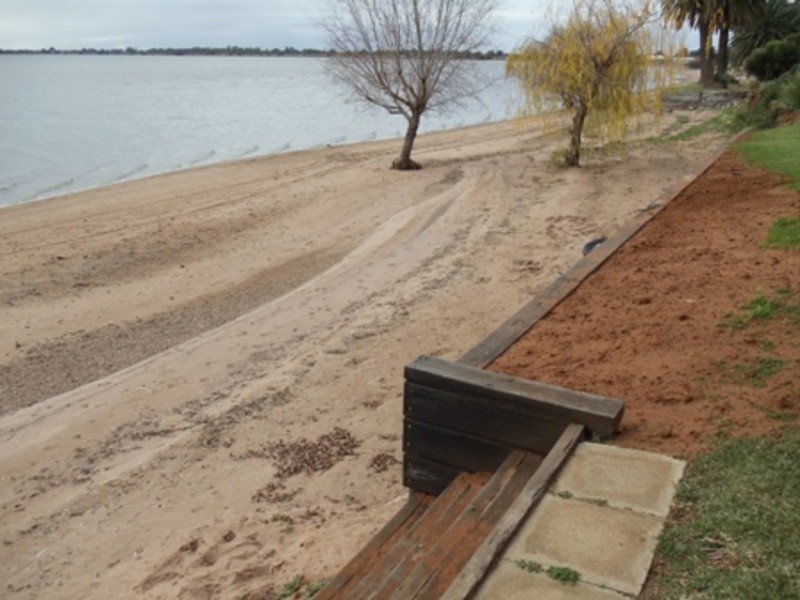 5 Inverell Court, Lake Boga VIC 3584