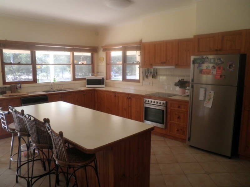 27 Mortoo Street, Swan Hill VIC 3585