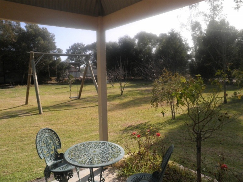 27 Mortoo Street, Swan Hill VIC 3585