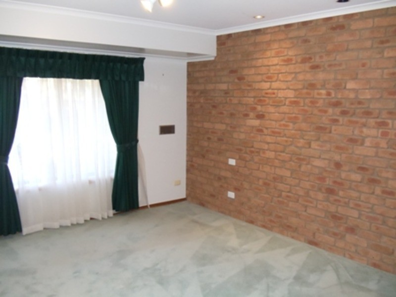 9 Goyne Crescent, Swan Hill VIC 3585