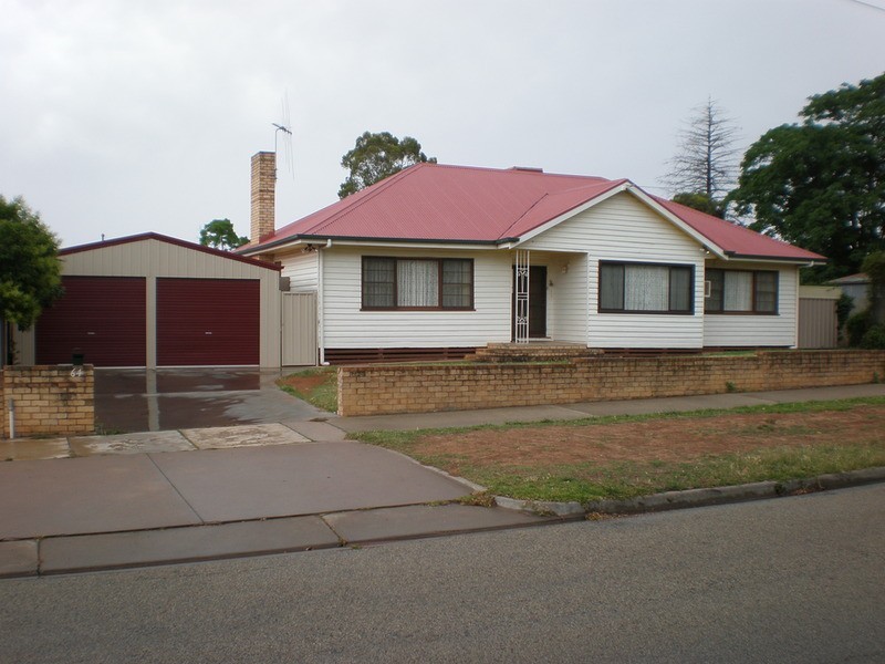 64 McCrae Street, Swan Hill VIC 3585