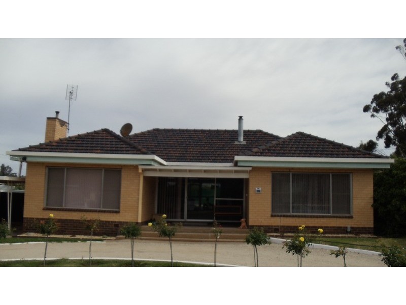 16 Church Street, Nyah VIC 3594