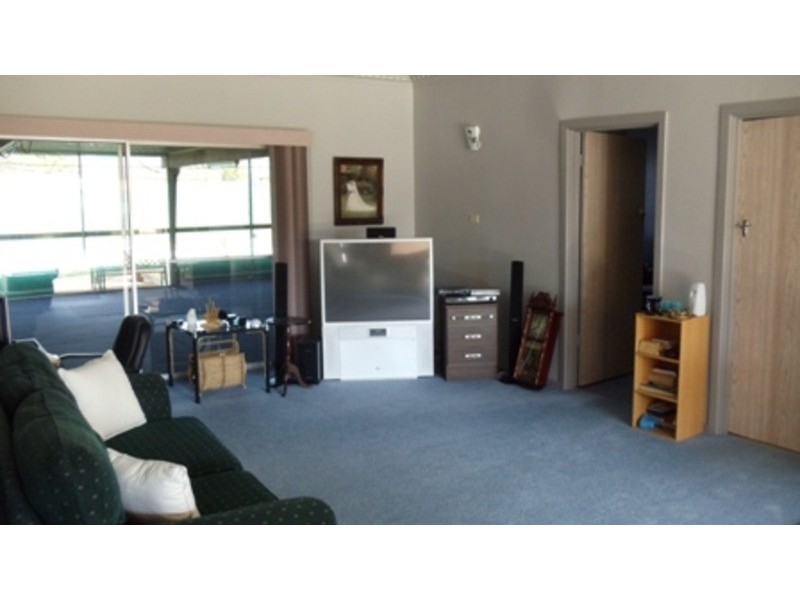 16 Church Street, Nyah VIC 3594