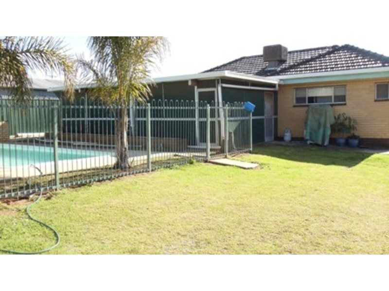 16 Church Street, Nyah VIC 3594