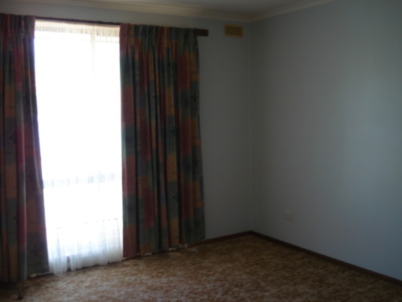 2/123 McCallum Street, Swan Hill VIC 3585