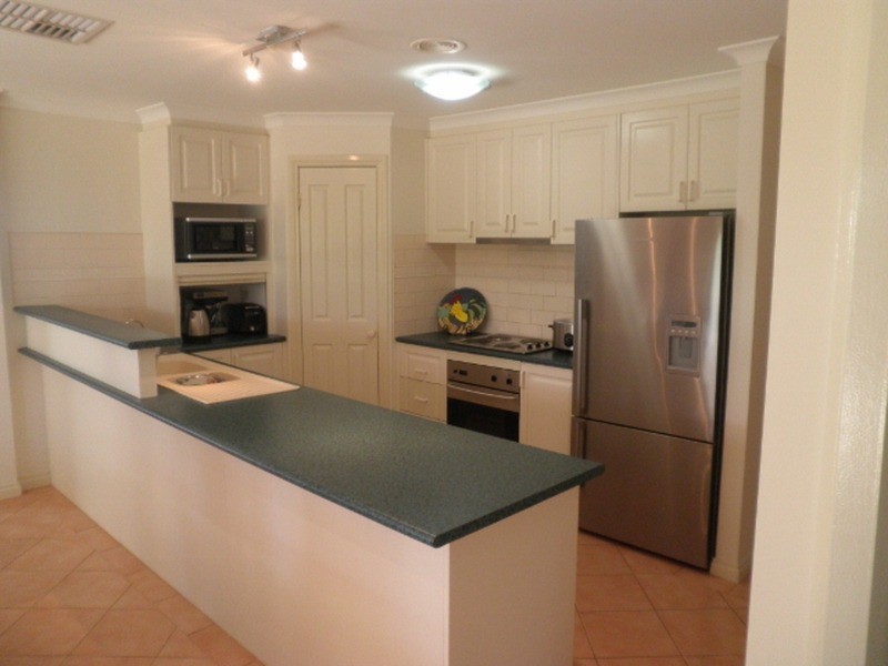 17 Currawong Court, Murray Downs NSW 3585