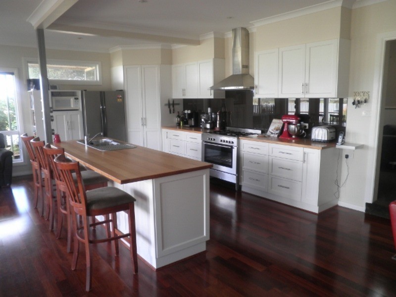 19 Kimberley Avenue, Swan Hill VIC 3585