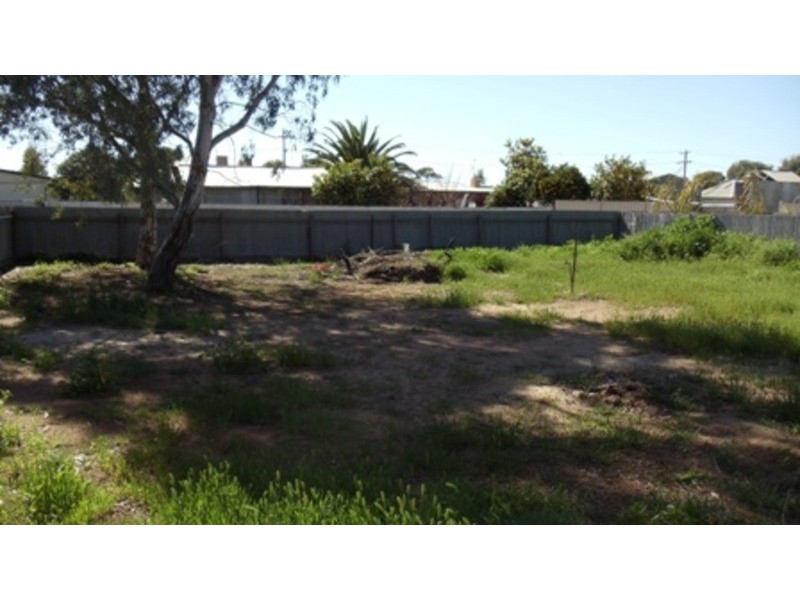 18 Ashton Street, Swan Hill VIC 3585