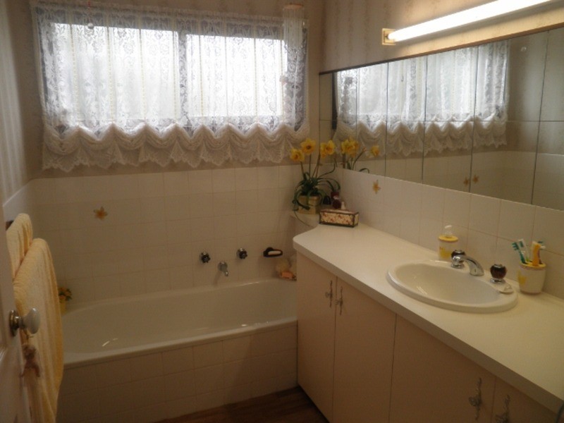 9 Gray Street, Swan Hill VIC 3585