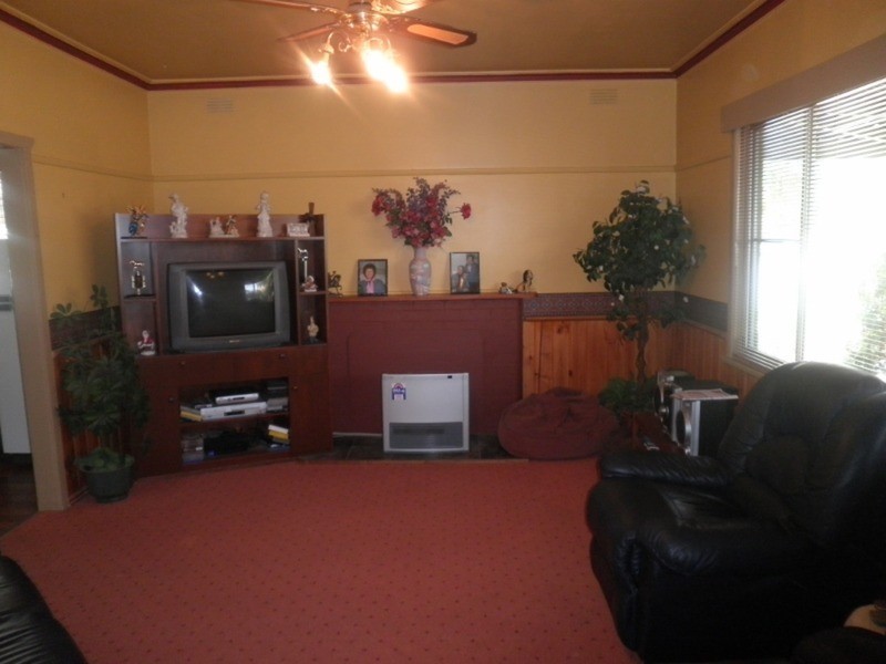 76 Rutherford Street, Swan Hill VIC 3585