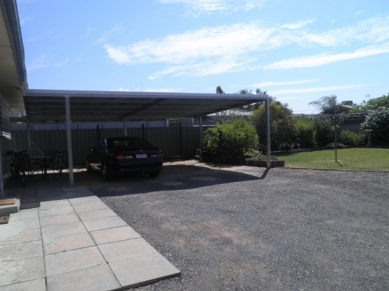 76 Rutherford Street, Swan Hill VIC 3585