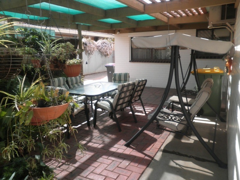 9 Mellor Grove, Swan Hill VIC 3585