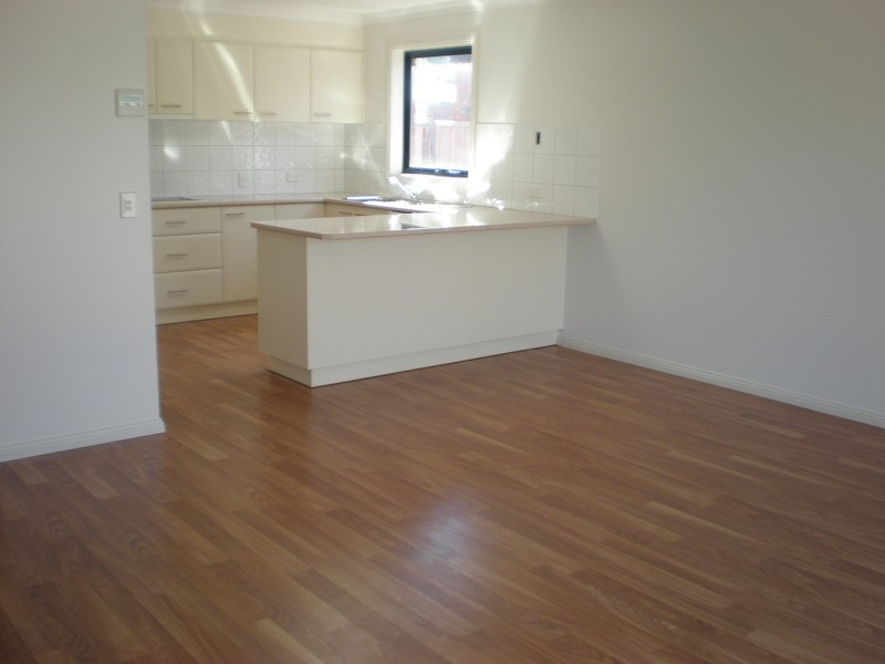 2/9 Betts Court, Swan Hill VIC 3585