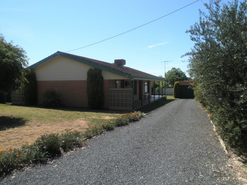 10 Malcolm Street, Nyah VIC 3594