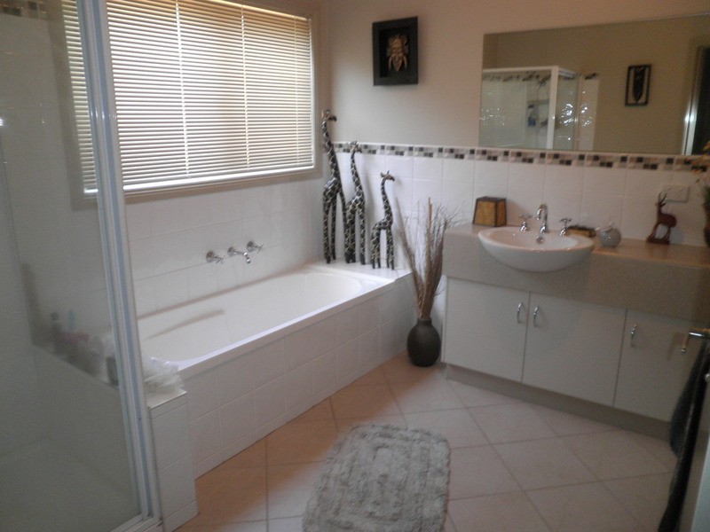 5 Barwick Court, Swan Hill VIC 3585