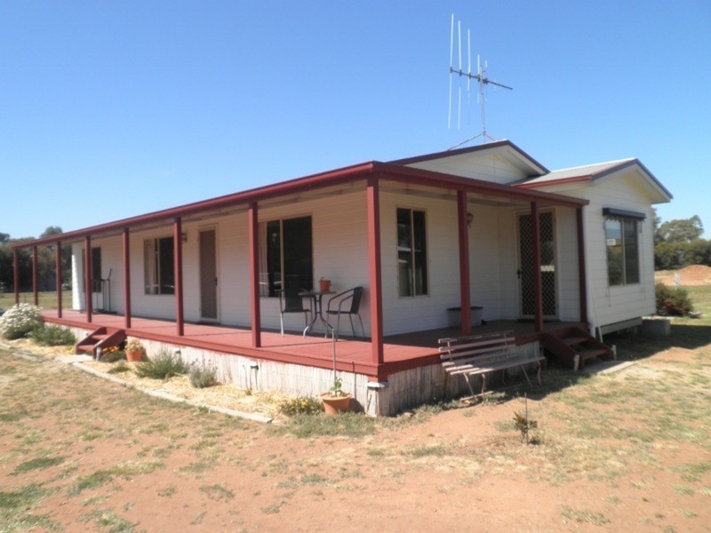 25 Mortoo  Street, Swan Hill VIC 3585