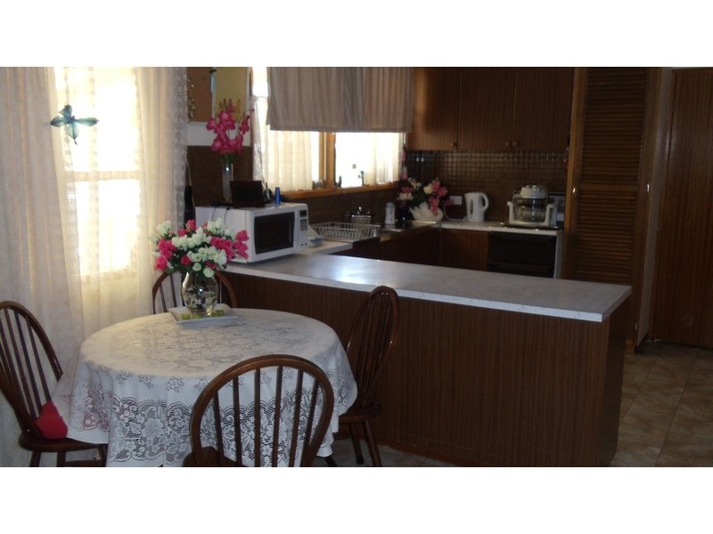 10 Murray Street, Lake Boga VIC 3584