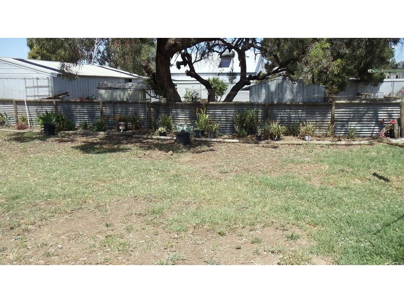 10 Murray Street, Lake Boga VIC 3584