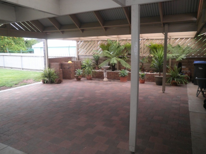 29 Wilkins Grove, Swan Hill VIC 3585