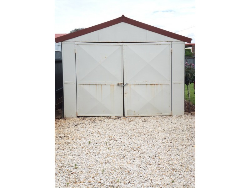 5 Lynden Street, Swan Hill VIC 3585