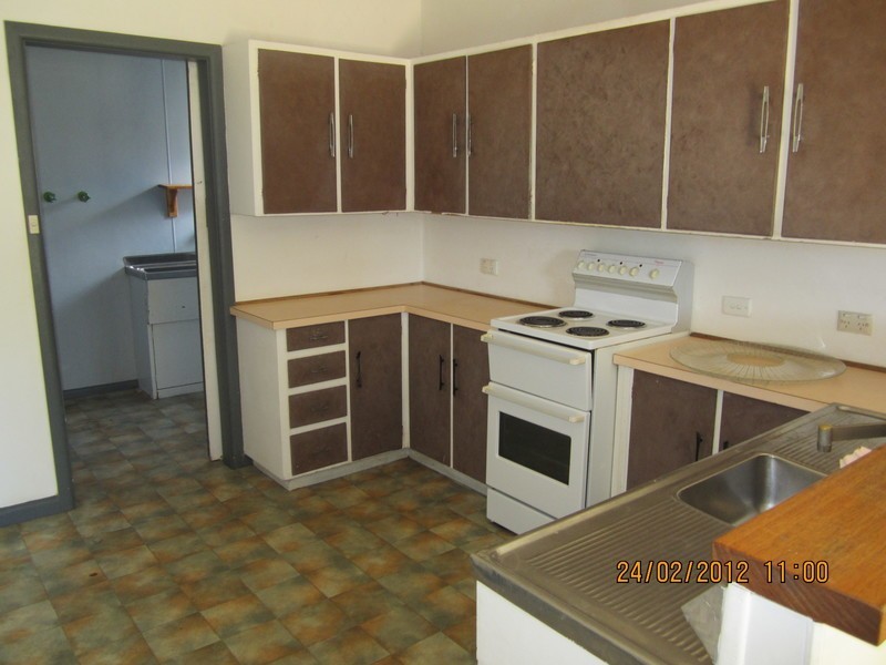 98 Murlong Street, Swan Hill VIC 3585