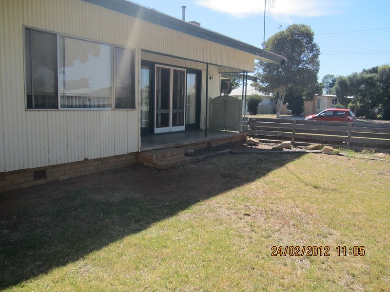 98 Murlong Street, Swan Hill VIC 3585