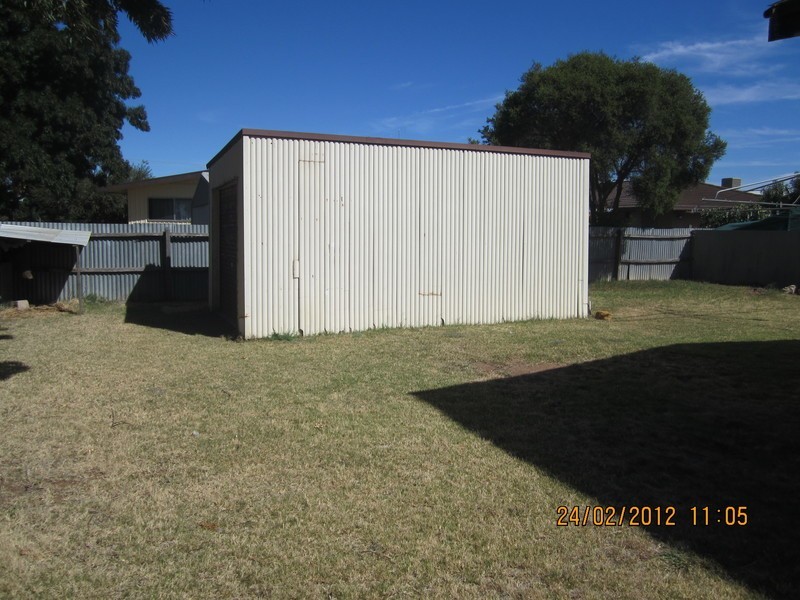 98 Murlong Street, Swan Hill VIC 3585