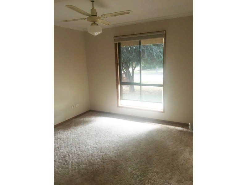 1/9 Foster Street, Swan Hill VIC 3585