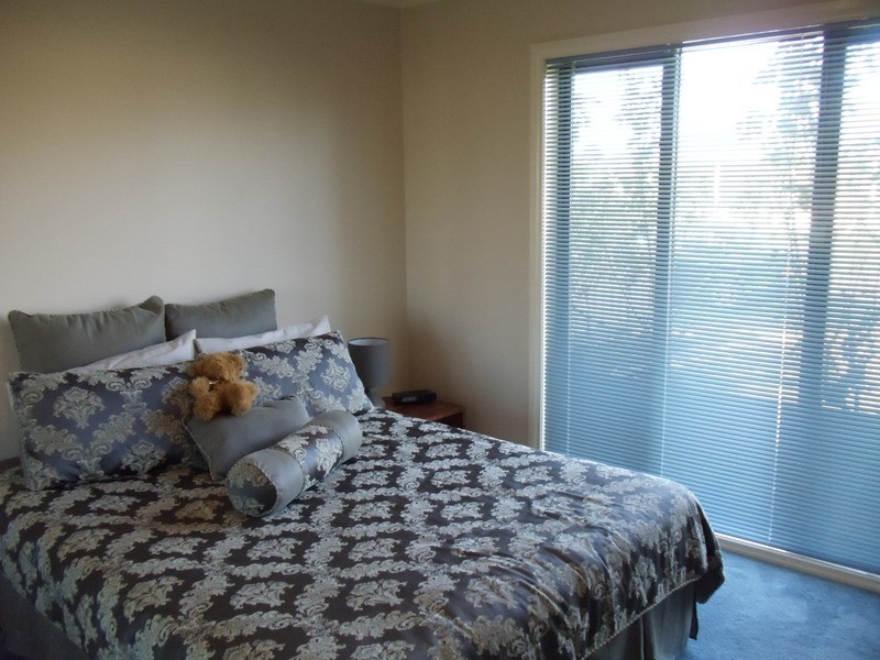 9 Cutri Drive, Swan Hill VIC 3585