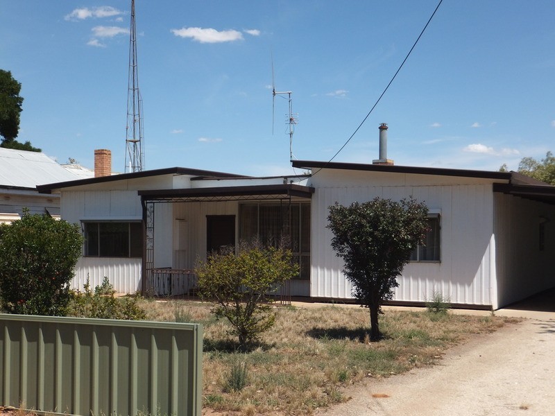 25 Gray Street, Nyah West VIC 3595