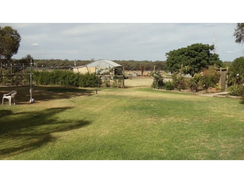 2970 Murray Valley Highway, Nyah VIC 3594