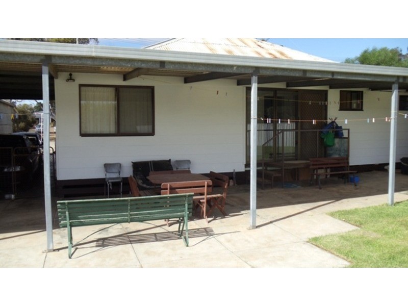 152 Monash Avenue, Nyah West VIC 3595