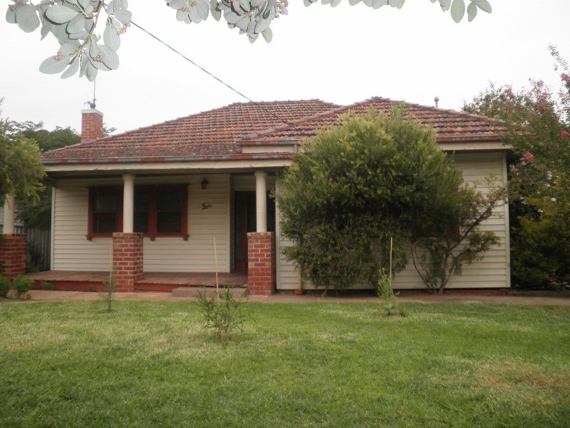 2 Chisholm Street, Swan Hill VIC 3585