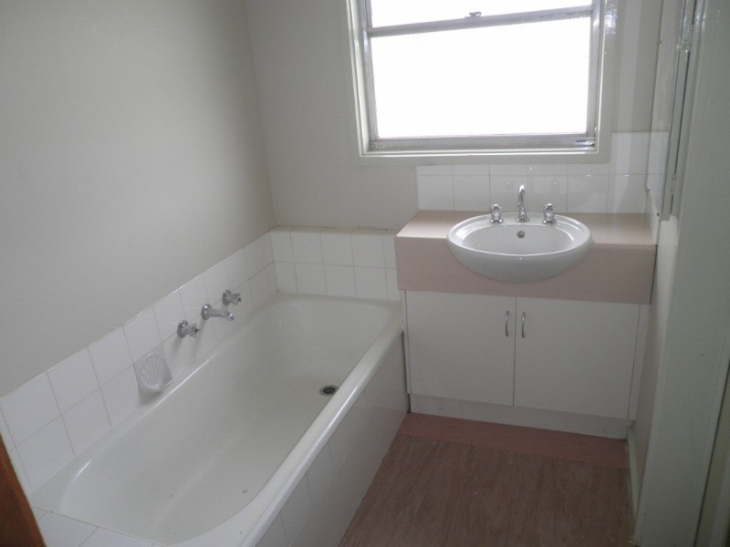 6 Freeman Court, Swan Hill VIC 3585